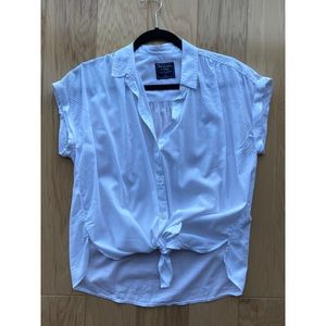 A&F White Short Sleeve Shirt